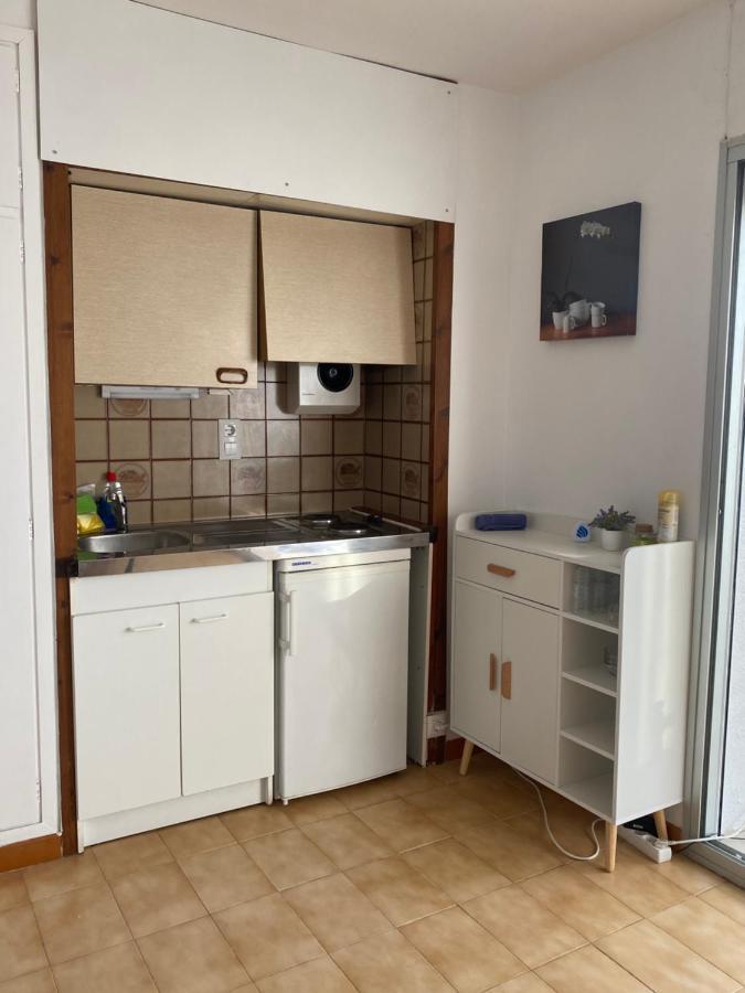 Apartamento 100M De La Playa Apartment Roses Luaran gambar